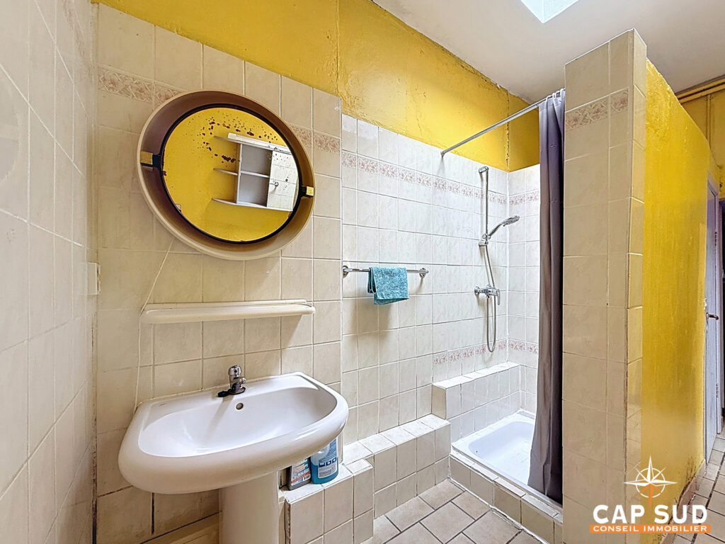 7322665_74680991.jpg